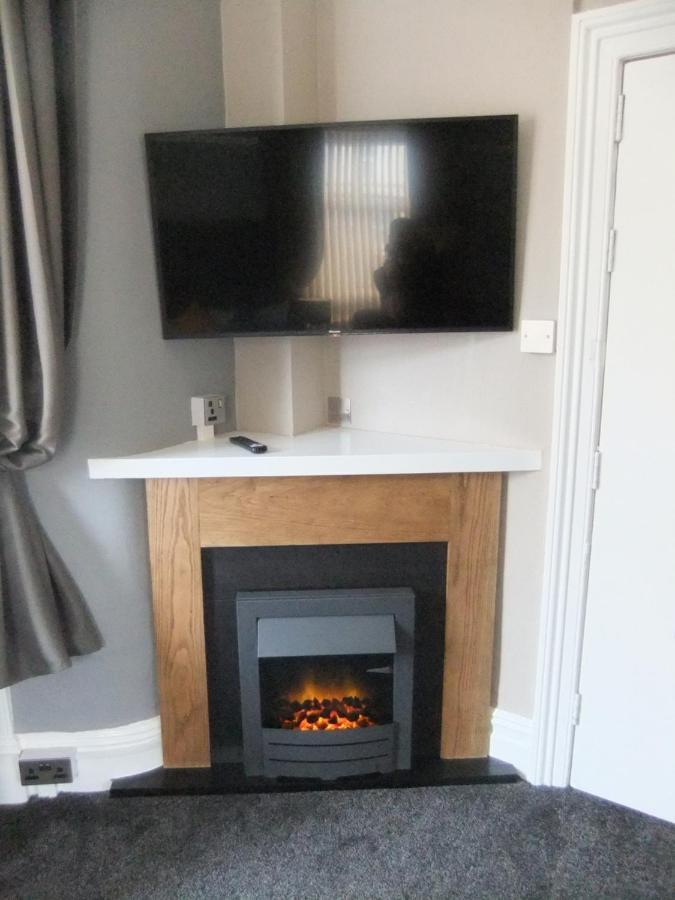 Ferienwohnung Dewsbury House Blackpool Exterior foto