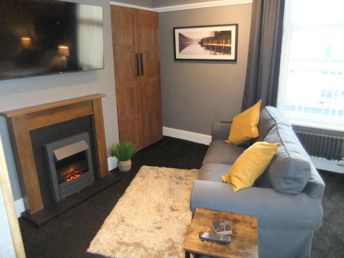 Ferienwohnung Dewsbury House Blackpool Exterior foto